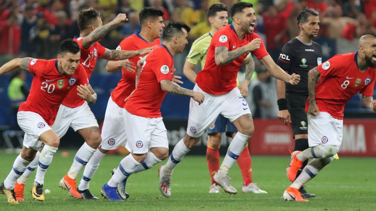 La Roja da c&aacute;tedra desde los doce pasos