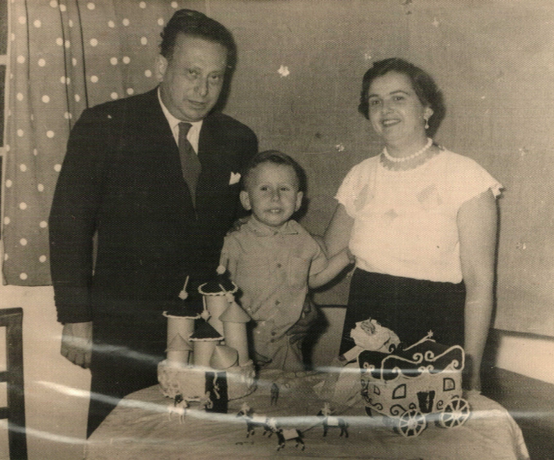 Nostalgias de la ni&ntilde;ez en ritmo de tango: Cuando el pich&oacute;n crece.