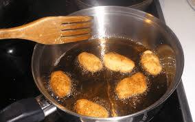 &iquest;SABES COMO DESECHAR EL ACEITE QUE UTILIZASTE PARA COCINAR?