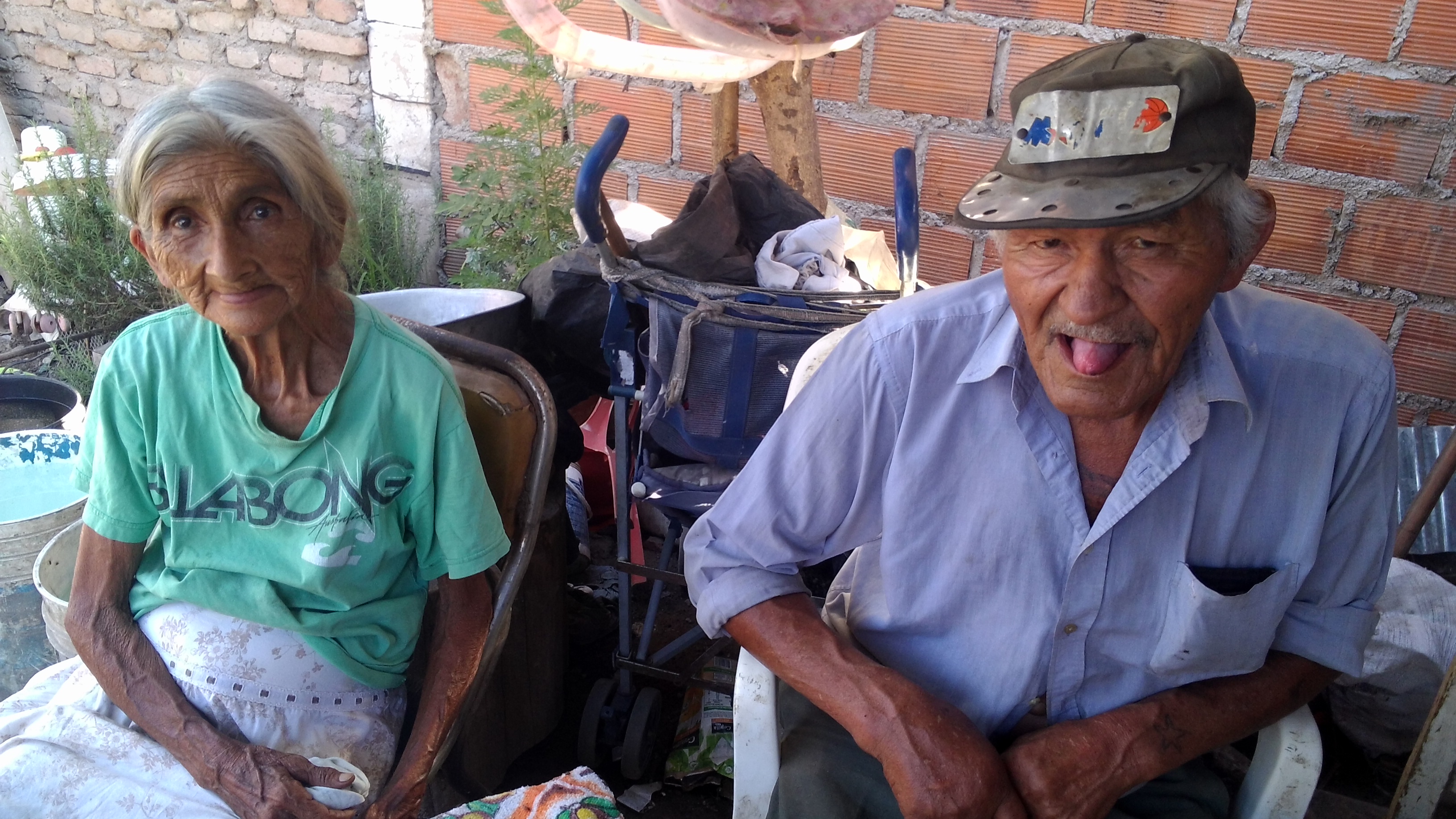 LOS ABUELOS DEL BARRIO 2 DE SETIEMBRE