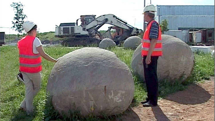 'Perlas del Jur&aacute;sico': Descubren en Siberia sorprendentes piedras que cambian de color: