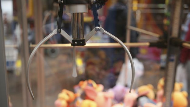 Descubierto el "enga&ntilde;o" de las m&aacute;quinas de peluche