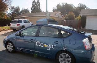 El auto sin conductor de Google ya anda por las calles!