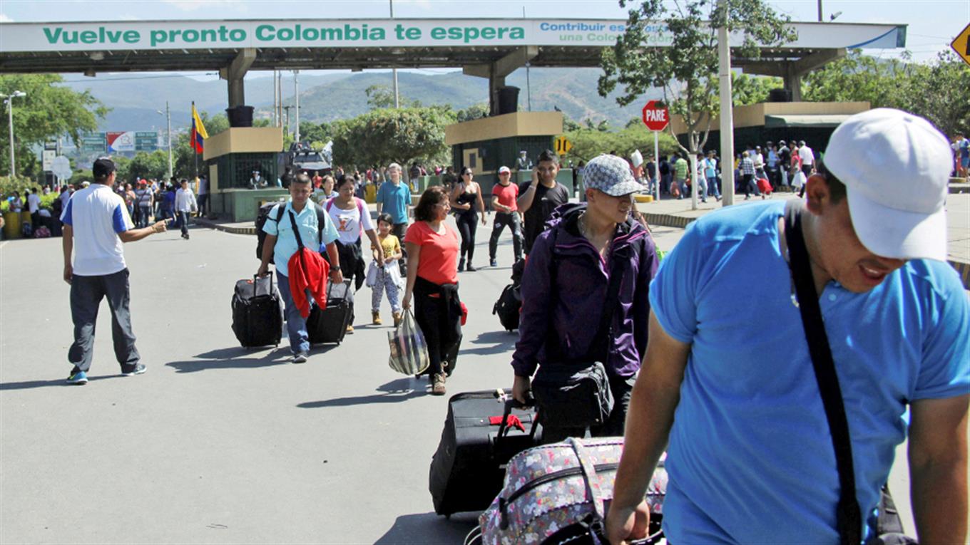 Venezolanos tendr&aacute;n acceso a empleos legales y seguridad social en Colombia 