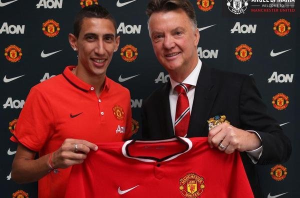 El Manchester United hace oficial el fichaje de Di Mar&iacute;a