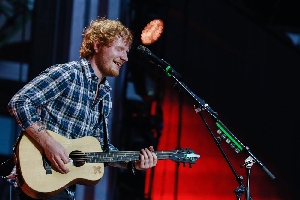 Ed Sheeran confirma que pasar&aacute; por Espa&ntilde;a en abril de 2017.