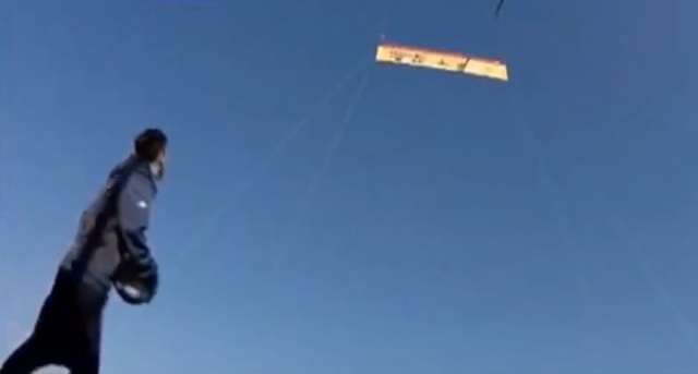 Messi rompe r&eacute;cord lanzando bal&oacute;n a 25 mts sin dejarlo caer