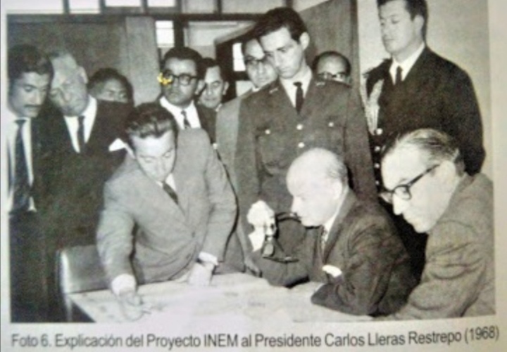 Homenaje a Luis Delfin Insuasty R. el pap&aacute; de los INEM
