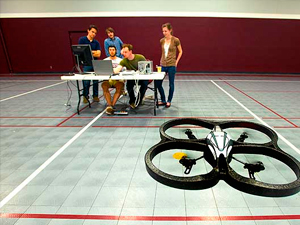CONTROLAN EL VUELO DE UN HELIC&Oacute;PTERO CON EL PENSAMIENTO