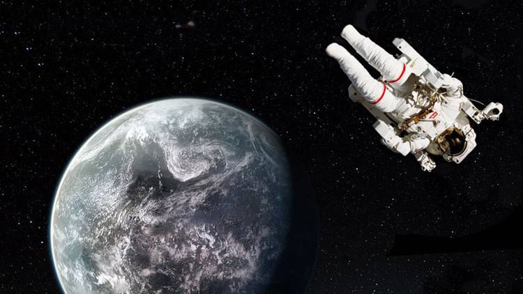 Los cad&aacute;veres de astronautas podr&iacute;an generar vida extraterrestre: