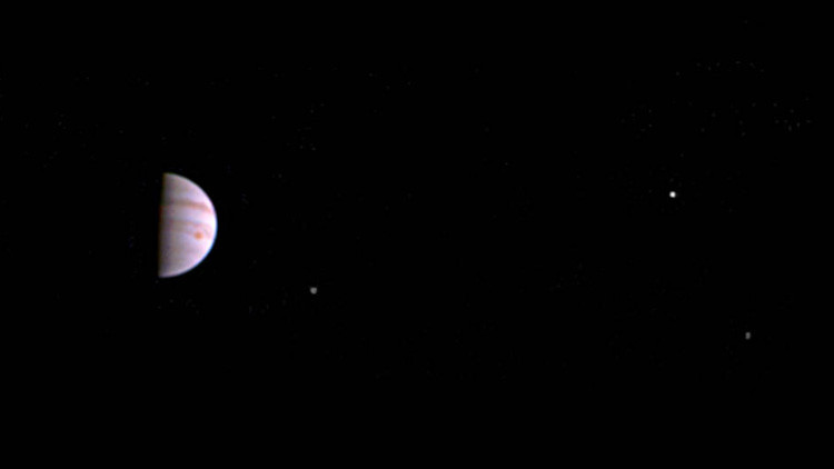 La NASA publica la primera fotograf&iacute;a de J&uacute;piter desde la &oacute;rbita del planeta: