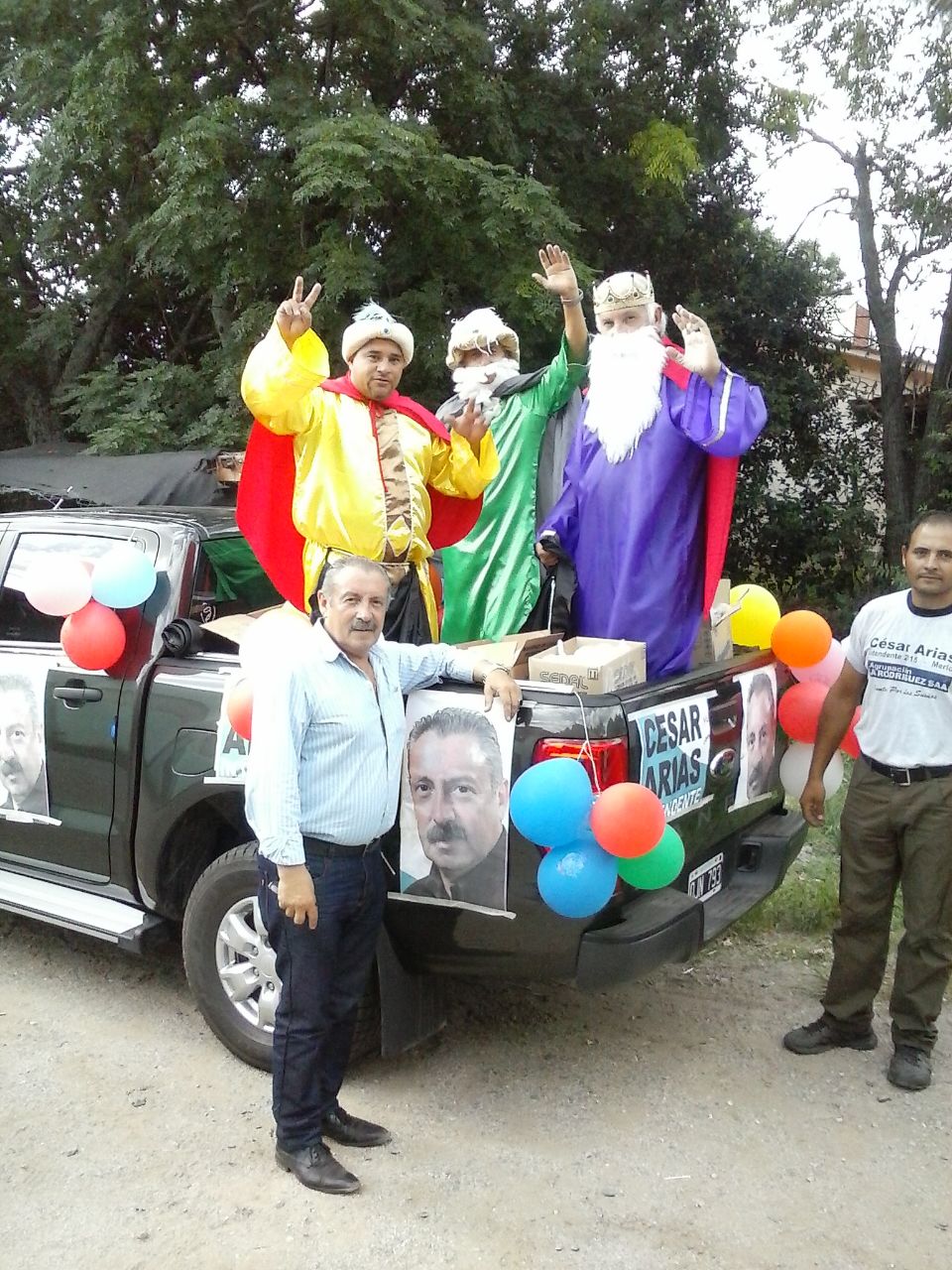 MERLO, CESAR ARIAS Y SUS REYES MAGOS