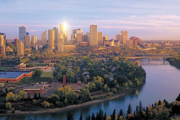 Las 7 ciudades en las que te pagan por vivir