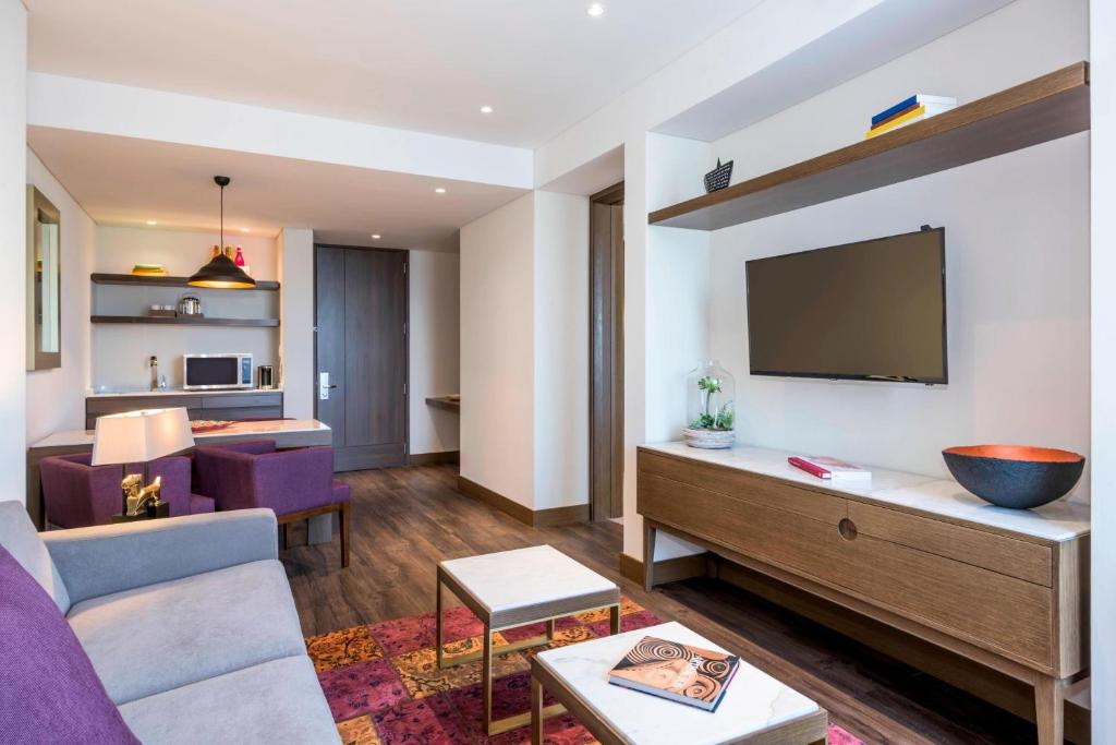 Courtyard by Marriott Bogot&aacute; Airport: Donde el descanso y la conveniencia se encuentran