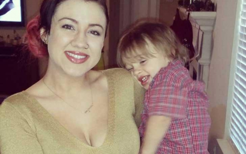 Un hombre calcul&oacute; cuanto deber&iacute;a ganar una mujer por trabajar de mam&aacute;