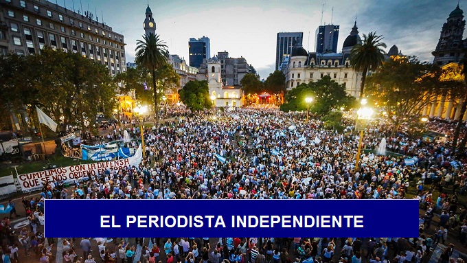 LA MARCHA DEL #1A NO SOLO  BRINDO UN FUERTE RESPALDO AL PRESIDENTE SINO QUE LO OBLIGA A UN MAYOR COM