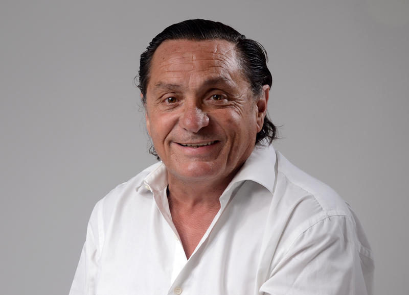 Un Paso adelante