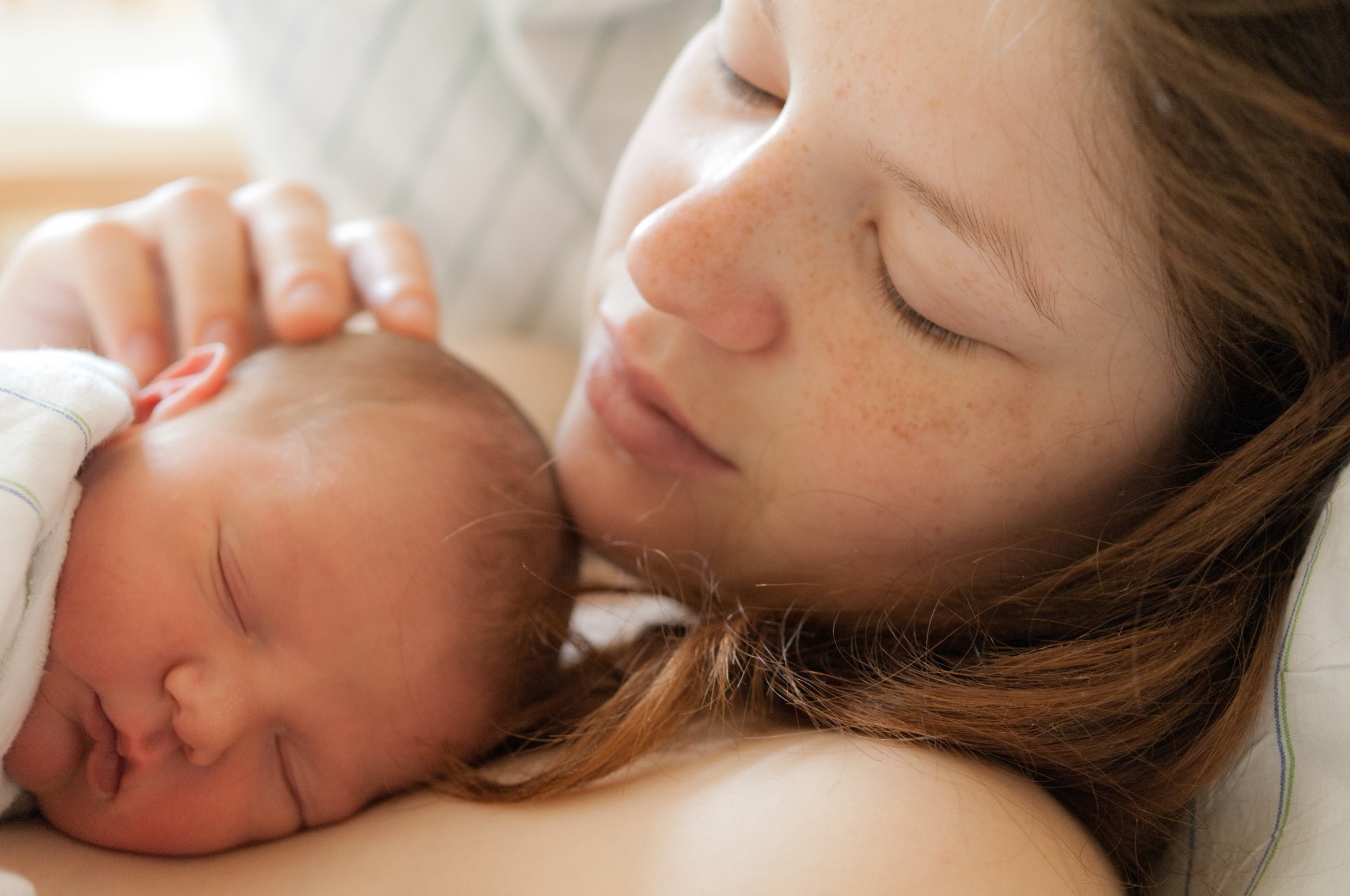 Las ayudas a las nuevas madres que NO sirven para nada