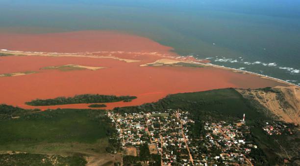 'Accidente (ecol&oacute;gico) en mina de Brasil es comparable a Fukushima' 