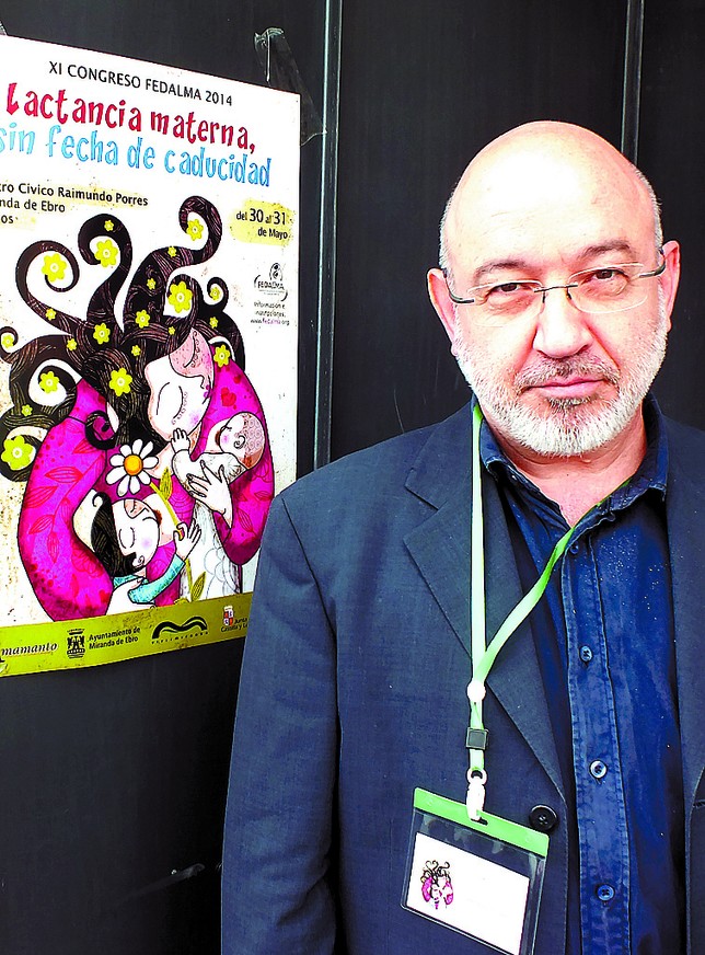 Las madres deben huir de los m&eacute;dicos a la hora de amamantar
