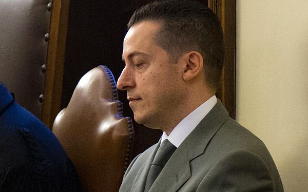 Mayordomo filtr&oacute; miles de cartas que el Papa quer&iacute;a destruir