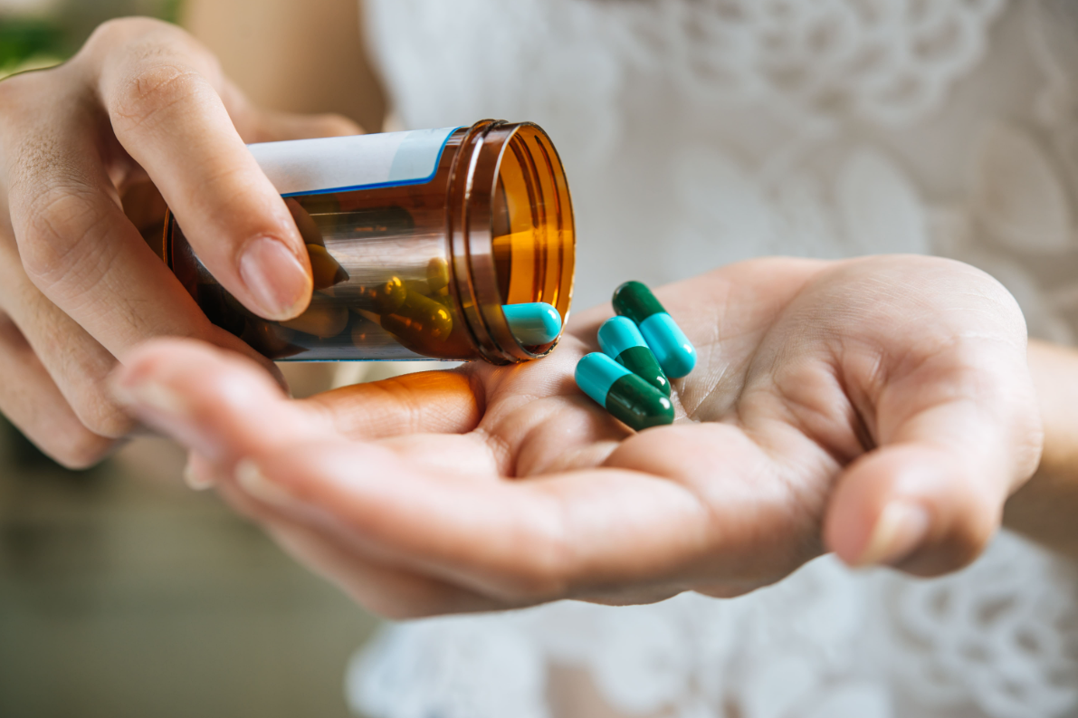 &iquest;Est&aacute; tomando un antibi&oacute;tico que no necesita? Se&ntilde;ales para saberlo y evitar riesgos