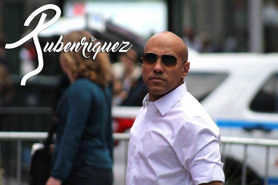 RUBENRIQUEZ TRASPASANDO FRONTERAS
