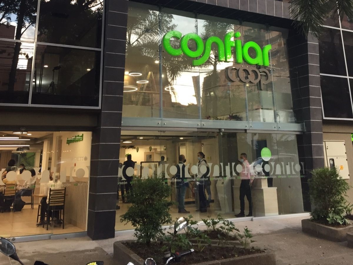 Confiar cierra tercer trimestre con una cartera bruta de 1 bill&oacute;n de pesos