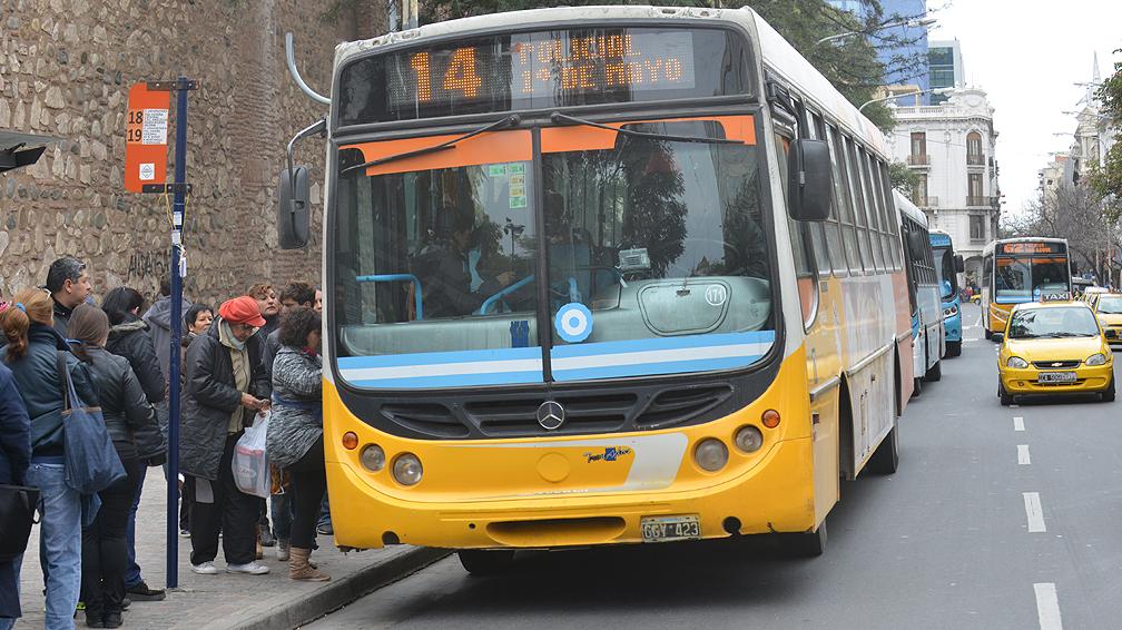 Lunes 9 de Mayo: Paro de usuarios del Transporte urbano de C&oacute;rdoba