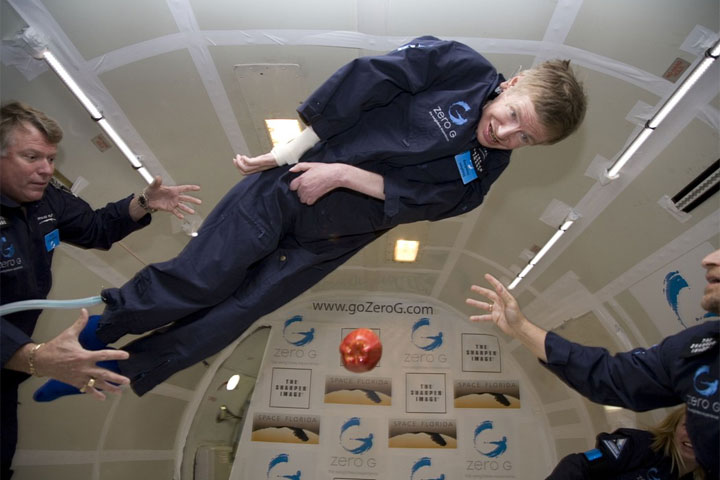 Stephen Hawking: genialidad y humor por 76 a&ntilde;os 