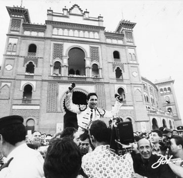 EFEM&Eacute;RIDES taurinas 21 mayo