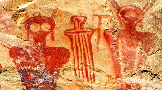 La leyenda Hopi de los "escudos voladores" y la "gente hormiga" que residen en el centro de la Tierr