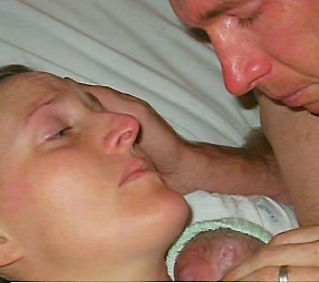 El abrazo de su madre le devolvi&oacute; la vida a un beb&eacute; reci&eacute;n nacido