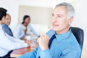 Sin empleo despu&eacute;s de los 40   &iquest;Qu&eacute; hacer?