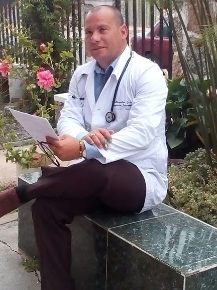 Cleses para comprender el Poco deseo sexual en mujeres. Por el Dr. Alexander Gomez Perez