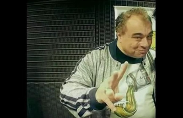 La Tota se lleva juguetes sin pagar diciendo que pague Macri