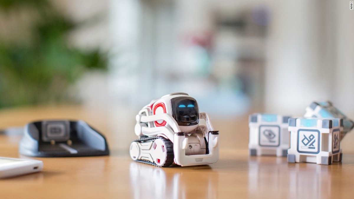Cozmo, el robot miniatura dise&ntilde;ado para aparentar que tiene alma