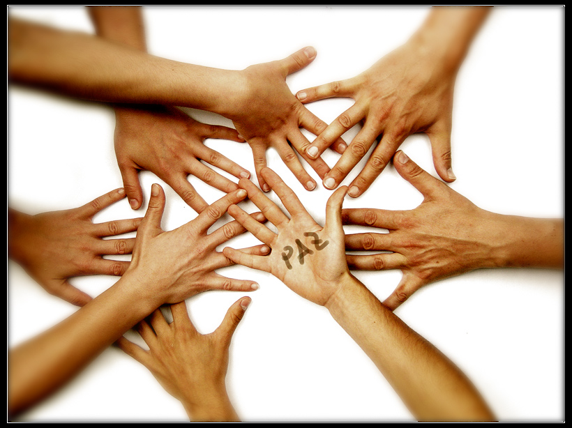 DEC&Aacute;LOGO PARA VIVIR CON QUIENES NOS RODEAN