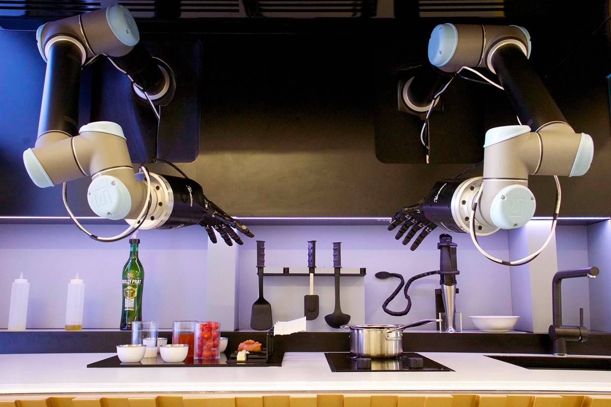 The Robochef, planned for 2017, can cook all your meals