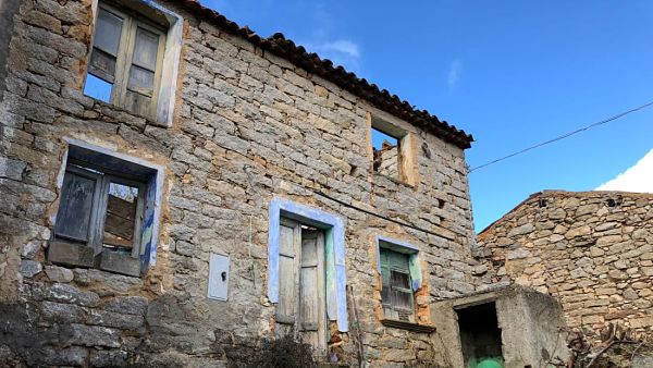 Este pueblo italiano vende sus casas por 1 euro