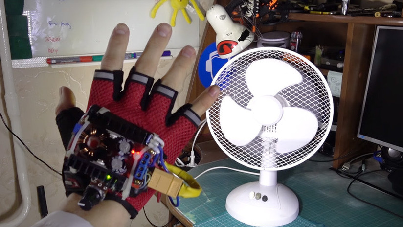 Estudiante ruso crea un guante capaz de detener el tiempo