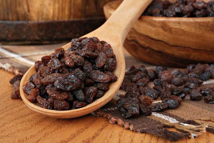 C&oacute;mo limpiar el h&iacute;gado con agua de uvas pasas 