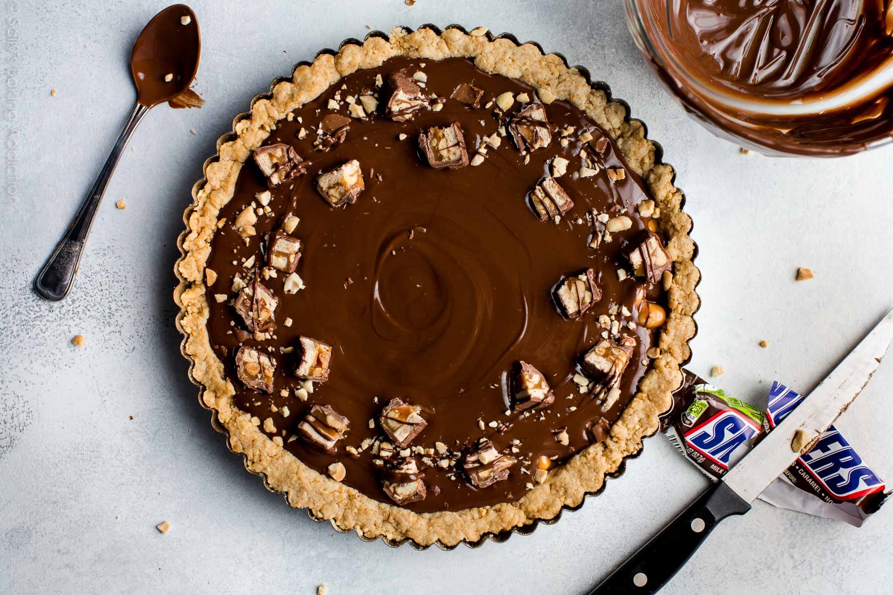 &iquest;Amante de los Snickers? &iexcl;Con esta receta preparar&aacute;s una tarta de snicker's en 15 minutos!