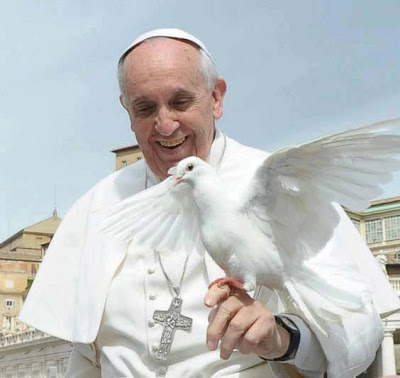 Papa Francisco: "el amor de Dios tiene un nombre y un rostro: Jesucristo"
