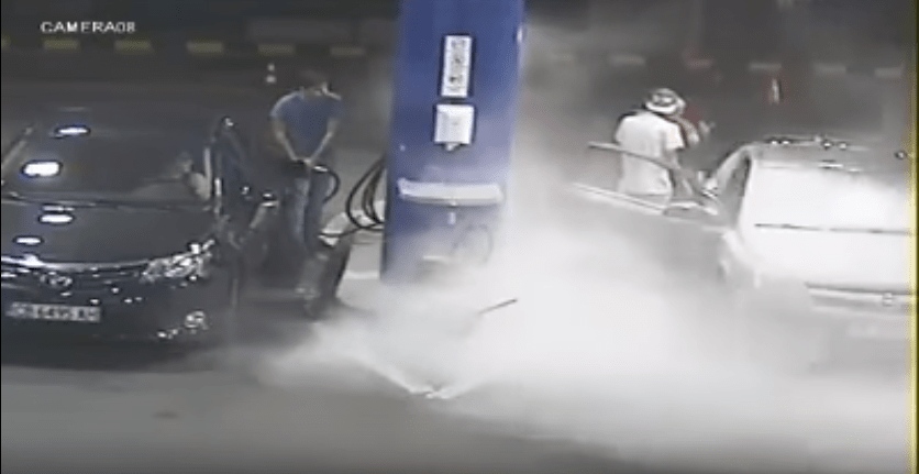 Algunas reglas est&aacute;n hechas para cumplirse: esto es lo que podr&iacute;a pasar si fumas en una gasolinera