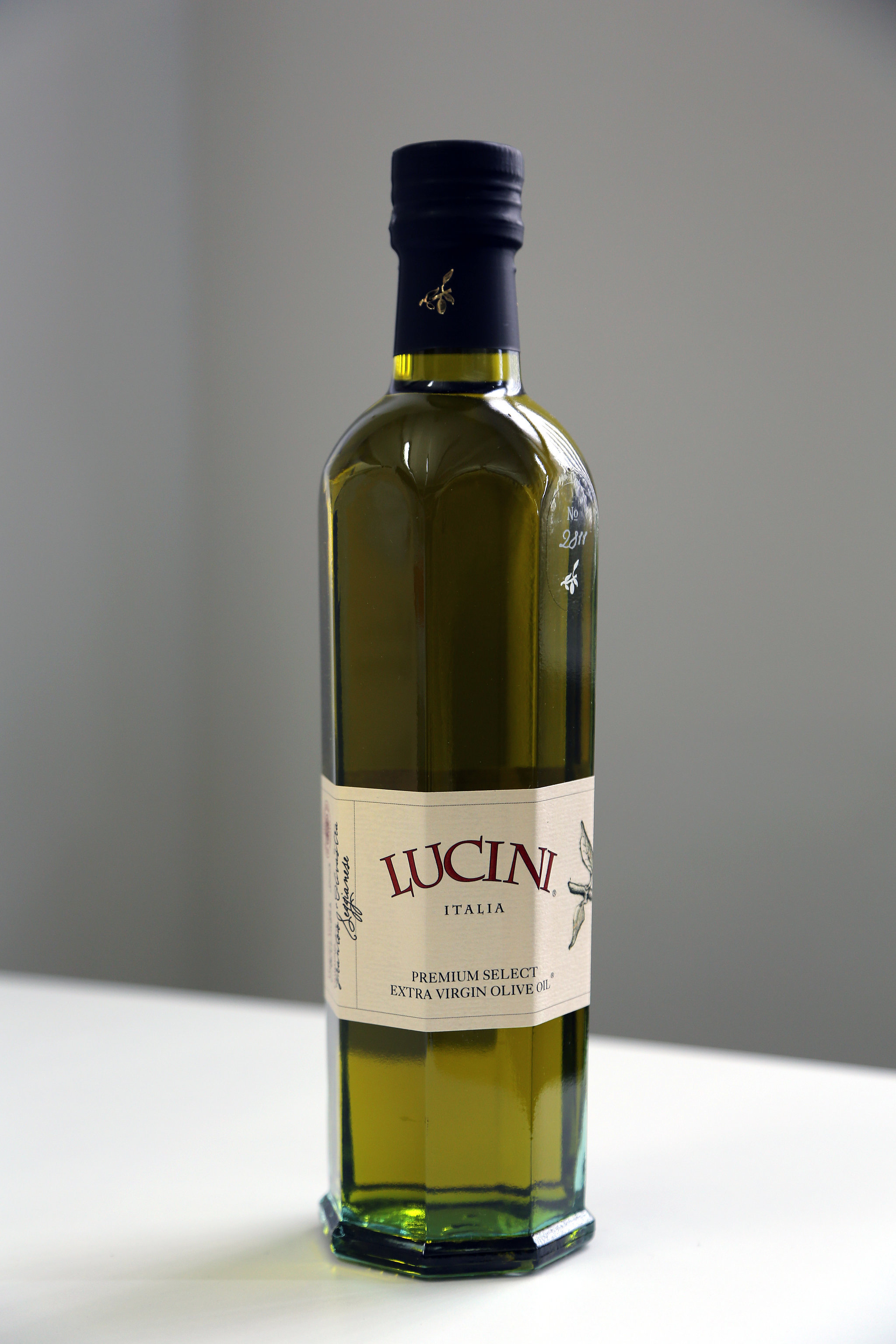 Why You Should Be Drinking Olive Oil Every Day