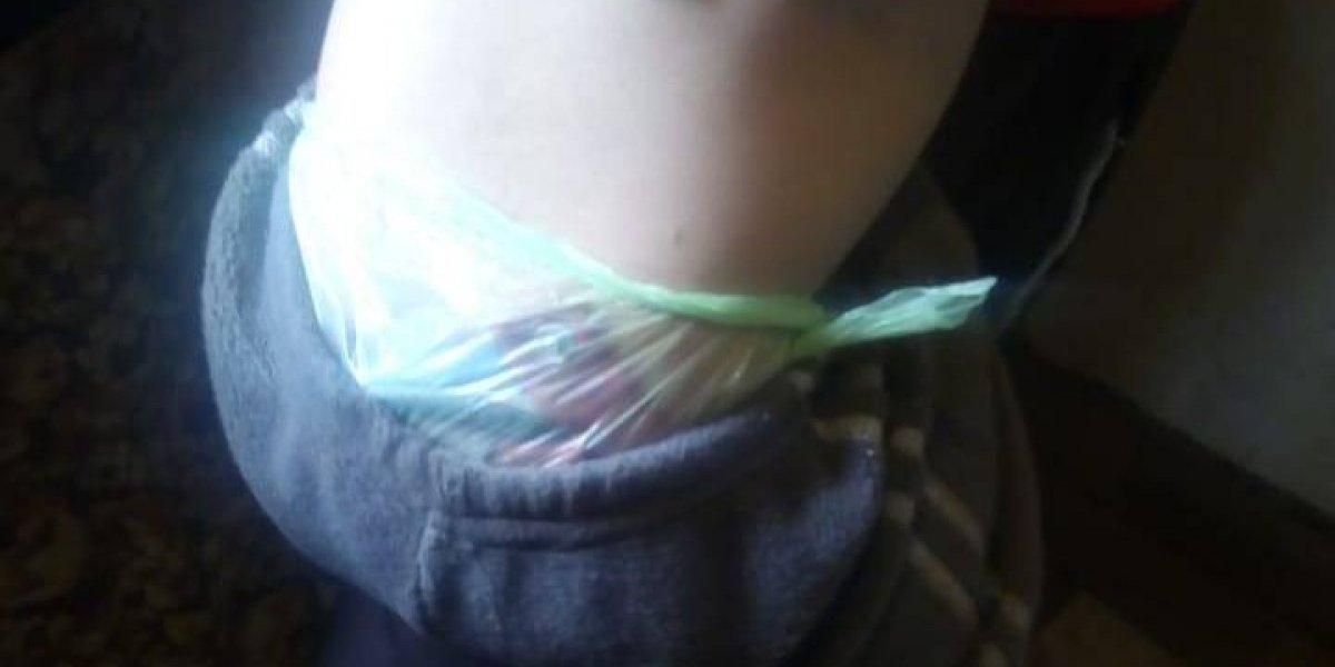 La dram&aacute;tica historia de un beb&eacute; que ocupa bolsas pl&aacute;sticas y trapos como pa&ntilde;ales