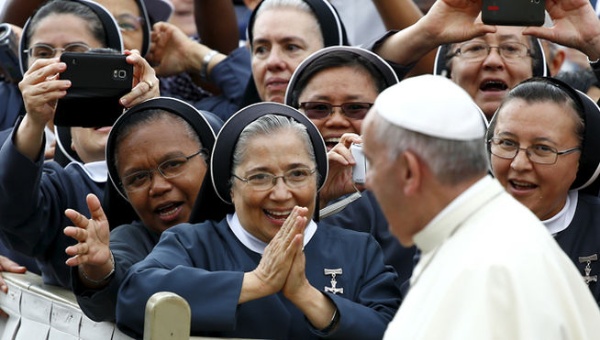 &iquest;Mujeres diaconisas? Papa Francisco estudia la posibilidad