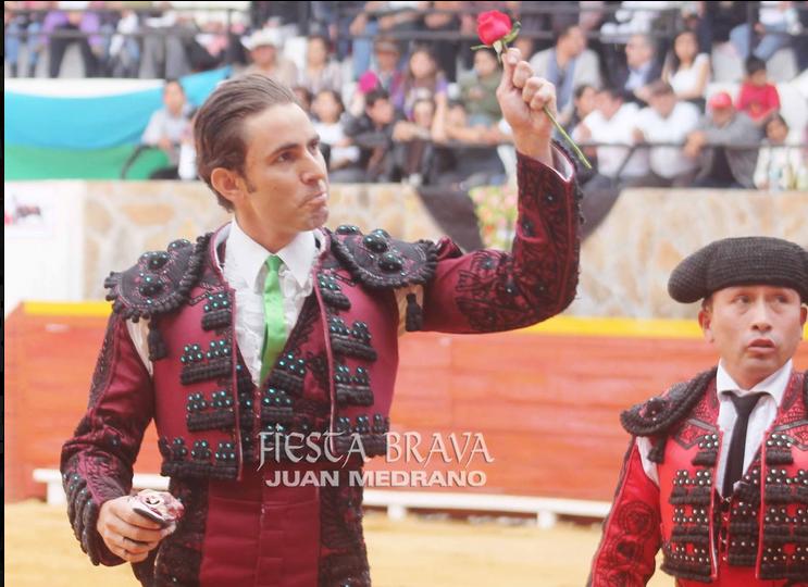 RAFAEL Orellana -con un solo toro- convence a la exigente afici&oacute;n de Cajabamba-Per&uacute; 
