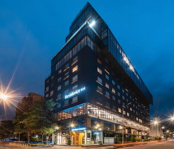 Servicios de catering excepcionales y personalizados en Residence Inn Bogot&aacute; by Marriott